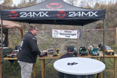 20251108_083649-Gross-Mittel