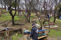 IMG-20251206-WA0151-Gross-Mittel