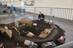 20260327_105503-Gross