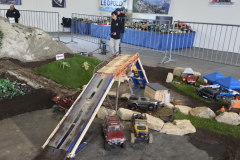 20260327_105550-Gross