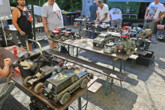 IMG-20250614-WA0056-Gross-Mittel